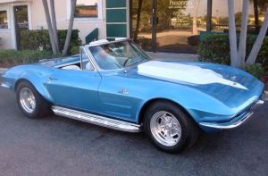 Presidential Auto Leasing and Sales Antique Chevorlet Corvette